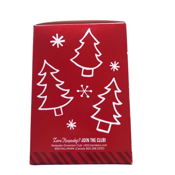 2014 Hallmark Keepsake Christmas Lighthouse Ornament #3 in Series Tracy Larsen - Picture 5 of 15